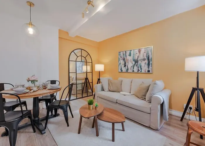 Stylish 2 Bed In Central London Near Hyde Park
